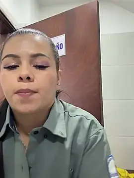 Stripchat Live Porn of Ariana-07