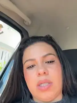 Stripchat Sex Cam of Ariana-07