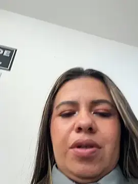 Stripchat Adult Webcam of Ariana-07
