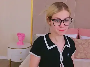 Stripchat Adult Webcam of Rose_Masson