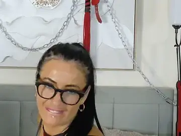 Stripchat Adult Webcam of WifeWithPermission