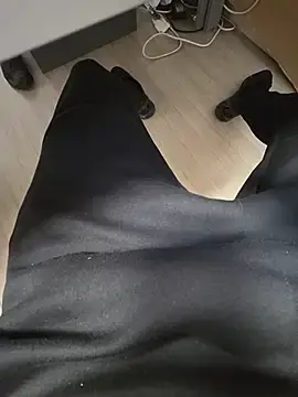 Stripchat Live Sex Cam of Zzolaa
