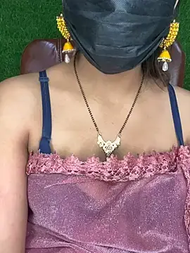 Stripchat Adult Webcam of CUTI-NAINA