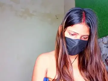 Stripchat Free Live Porn of HOTTY-TINA