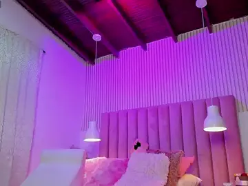 Stripchat Live Sex Cam of ScarlettDreamss7
