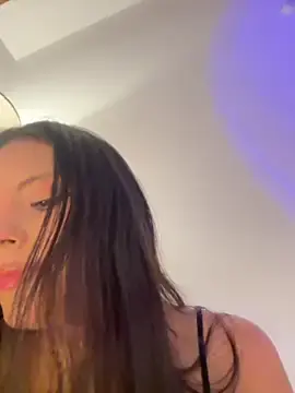 Stripchat Live Sex Cam of __Alisson_