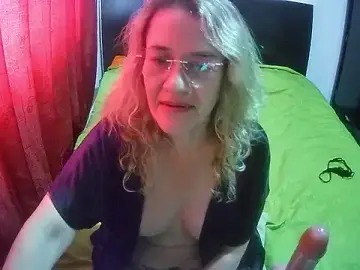 Stripchat Watch Live Sex Cams of Andrea--xx
