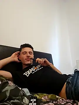 Stripchat Live Porn of denysio89
