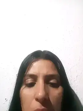 Stripchat Free Porn Cam of Fannyfoxfi