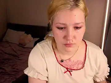 Stripchat Live Sex Cam of Lollybunnyy