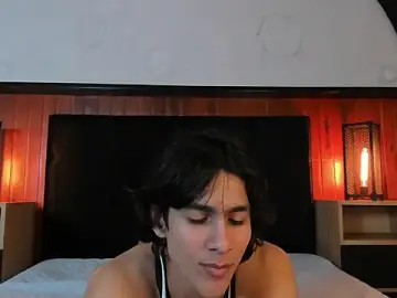 Stripchat Watch Live Sex Cams of Cheys_Mast