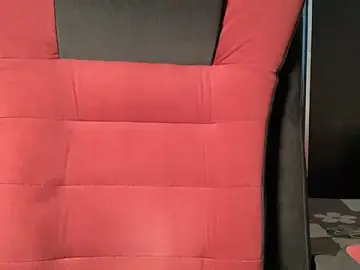 Stripchat Sex Cam of Kayzza_5