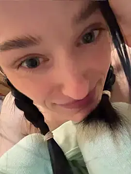 Stripchat Nude Webcam of Mia_Mia_M