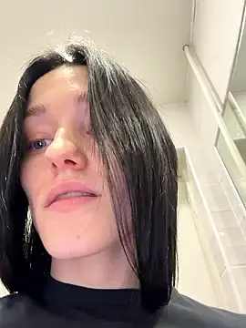 Stripchat Sex Cam of Mia_Mia_M