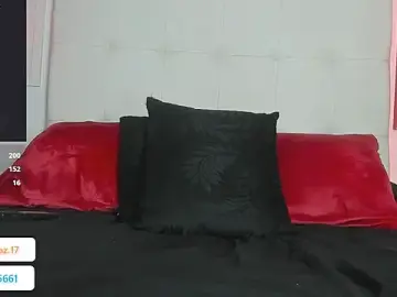 Stripchat Free Porn Cam of damian_bull