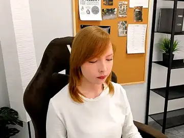 Stripchat Nude Webcam of CherryCrushLove