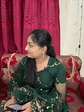 Stripchat Adult Webcams of Twinklegirl121