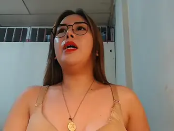 Stripchat Adult Webcam of sluty_bunny