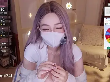 Stripchat Sex Cam of nayomi_34f