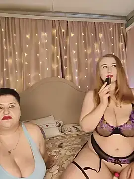 Stripchat Free Live Porn of ___Midnight___
