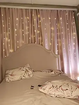Stripchat Free Porn Cam of ___Midnight___