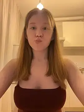 Stripchat Free Live Porn of Eva_Weyne