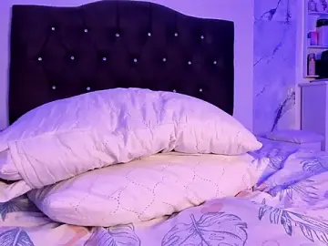 Stripchat Free Porn Cam of alysson_18