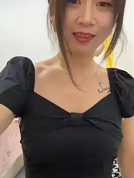 Stripchat Free Live Porn of huihui_520