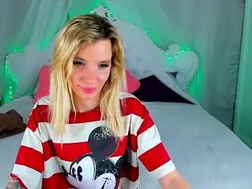 Stripchat Free Porn Cam of AlinaLovelyX