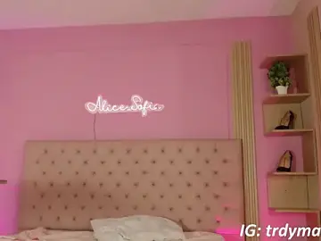 Stripchat Live Sex of alice_sofia