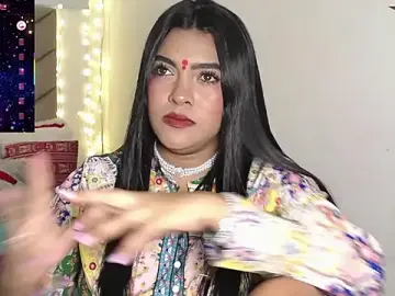 Stripchat Free Live Porn of lakshmiraniii