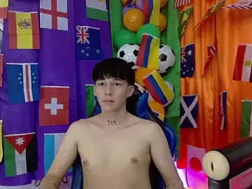 Stripchat Best Webcam of marco_777_