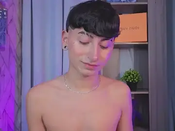 Stripchat Free Live Porn of slim_tian