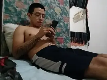 Stripchat Live Sex of JON_LOPEZ-69