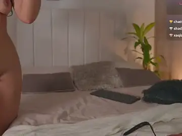 Stripchat Free Live Porn of Madison_evans1