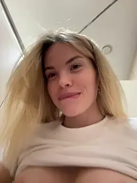 Stripchat Watch Live Sex Cams of SMELLSEX