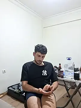 Stripchat Live Sex Cam of Yasinyasin7