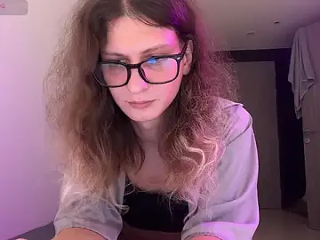 Stripchat Sex Cam of AlicePinkhead