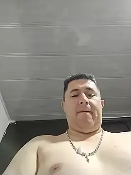 Stripchat Adult Webcam of BigCristh79
