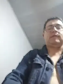 Stripchat Live Sex of BigCristh79