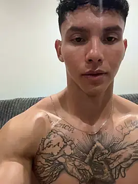 Stripchat Live Sex of JAYCAM_