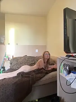 Stripchat Sex Cam of LauraundSteve_