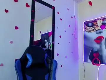Stripchat Live Sex of Raven_Rouge_