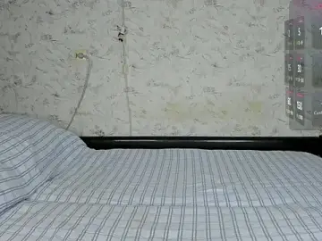 Stripchat Sex Cam of ERICK__DEEN