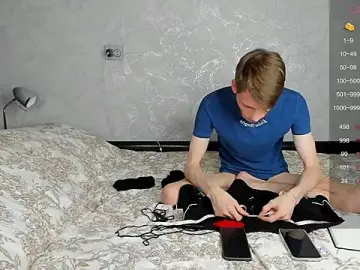 Stripchat Adult Webcam of ERICK__DEEN