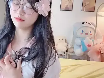 Stripchat Best live sex cam show of Luminous4173