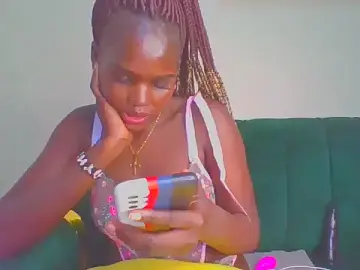 Stripchat Live Sex Cam of cutesmiling