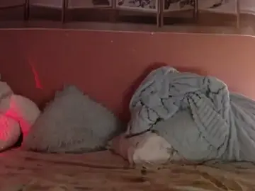 Stripchat Live Sex Cam of DAELAA