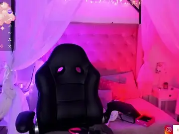 Stripchat Live Sex Cam of Hanna__Becker_