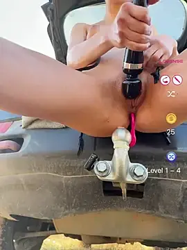 Stripchat Free Porn Cam of Nicoleevien